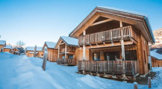 Appealing Chalet in the ski Area