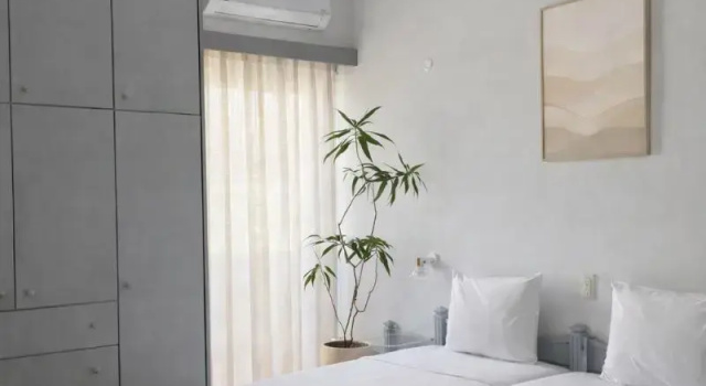 Семейный номер Standard с балконом и с частичным видом на море Galini Beach Hotel