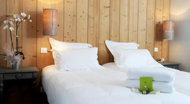 Номер Comfort Hôtel dAngleterre