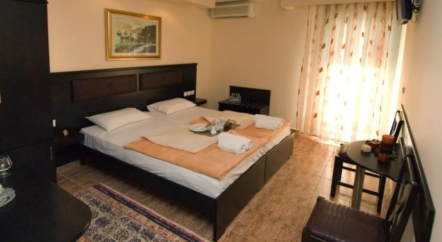 Hotel Dias, Забронировать Отель Олимбьяки-Акти 