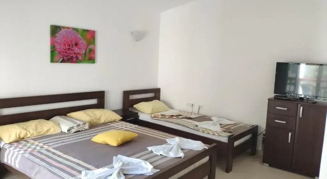 Apartments Brnjada, Book Apartment Sutomore Bar County