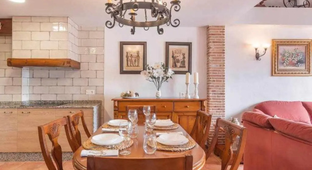 Casa Fuster, Book Hotel Hotels in Aragon with Parking, Parking