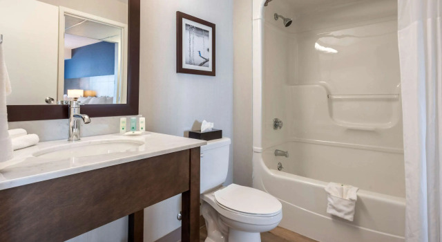 Четырёхместный люкс Quality Suites