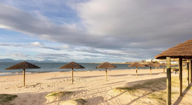 SantoSea, Забронировать Отель Отели Mossel с парковкой, Парковка