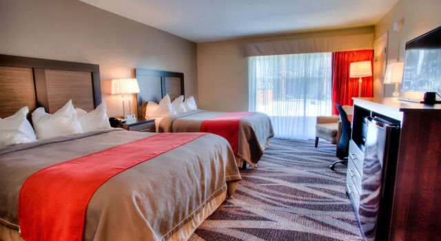 Четырёхместный номер Standard с балконом The Beaucatcher, a Boutique Motel
