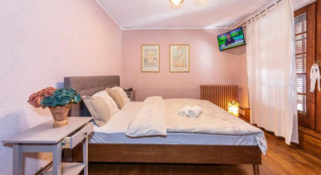 Toscana Villa, Rezerwuj Willa Hotele w Ilfov z parkingiem, Parking