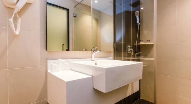Standard No window Double room Solid Hotels