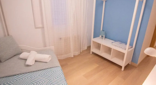 Habitahost Ramón y Cajal, Забронировать Отель Куэнка Cuenca Province, рядом с Висячие дома Куэнки