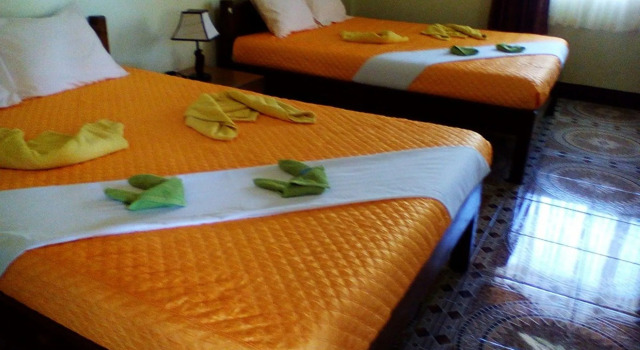 Villa Emilia Pension House, Buchen Sie Villa Villen in Tawala, Villa