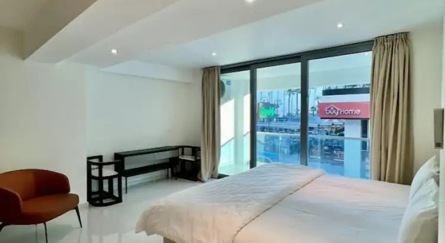 Appartamento Luxury Aphrodite Plaza