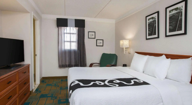 Двухместный люкс Baymont by Wyndham Fort Myers Central