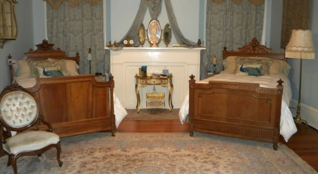 Четырёхместный люкс Shadowlawn Bed and Breakfast