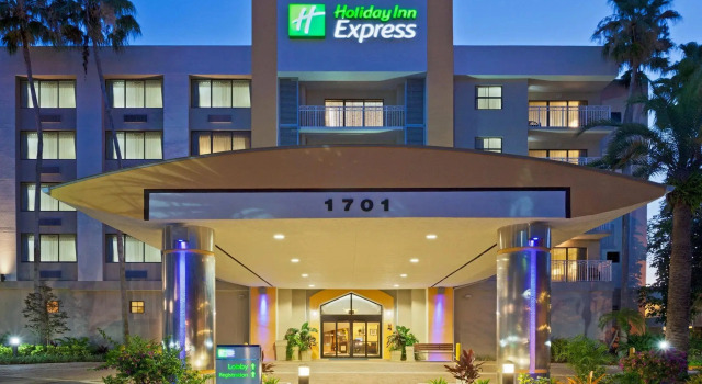 Люкс с красивым видом из окна Holiday Inn Express Hotel & Suites Ft. Lauderdale-Plantation by IHG