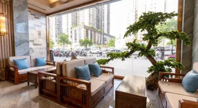 Shangfu Qingju Hotel (Maoming High Speed Railway Station Dongxin Times Square), Boek Hotel Hotels in Guangdong met parkeren, Parkeren