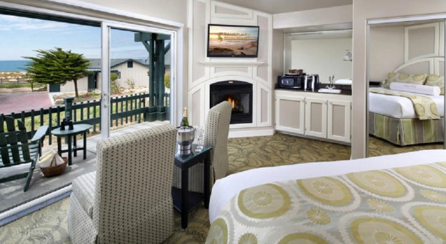 Номер Standard с красивым видом из окна Sanctuary Beach Resort