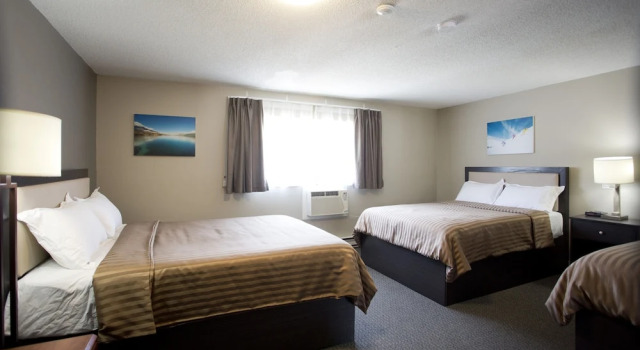 Трёхместный номер Deluxe с 3 комнатами Valemount Vacation Inn