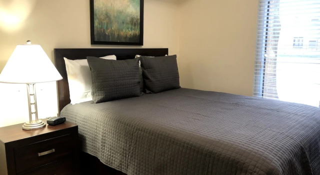 SoBe 7th Street Apartments
