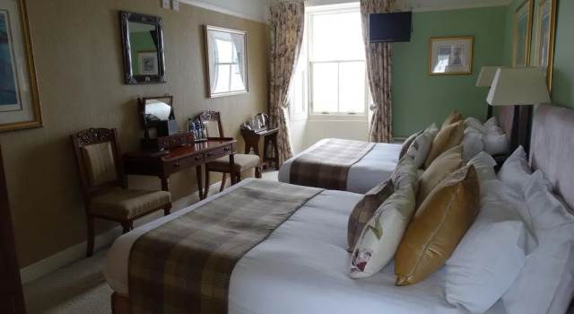 Port Charlotte Hotel