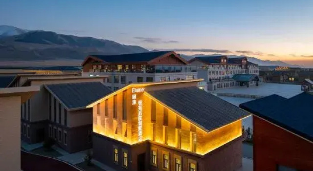 Elaine ·Qianyuan Backyard Royal Villa Hotel, Book Hotel 3-stjernede hoteller i Bole, 3*