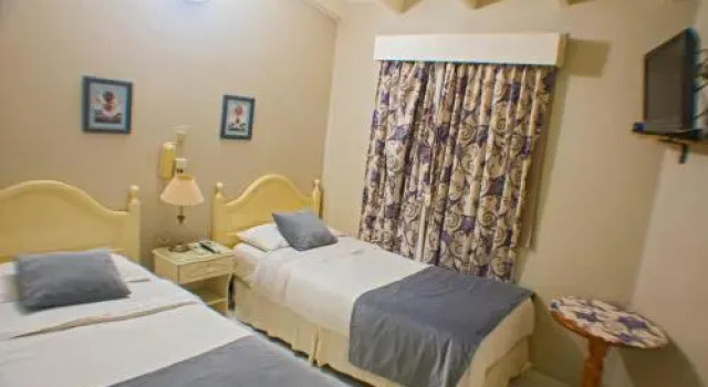 Bernie's Bed & Breakfast, Rezerwuj Bed and Breakfast Hotele w Buenos Aires z basenem, Basen