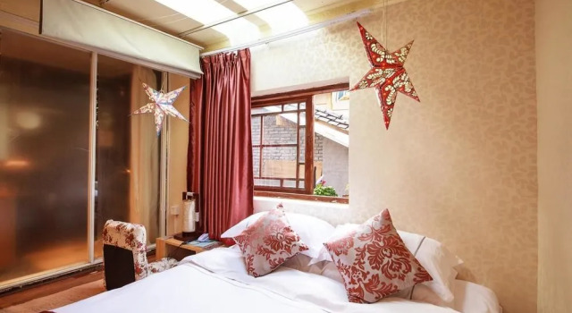 Manwu Inn, Забронировать Отель Лицзян Юньнань, рядом с Улица Сквер-стрит Древнего города Даянь
