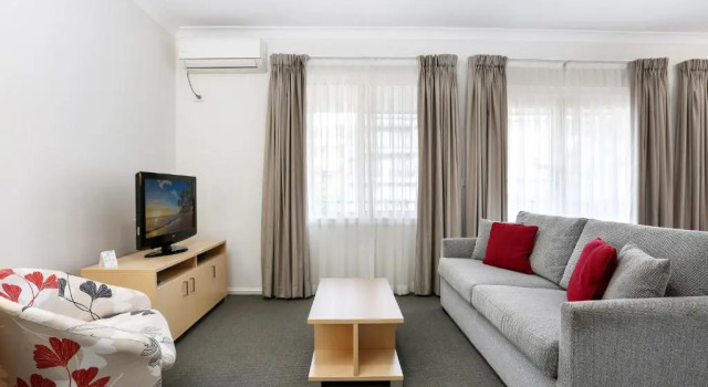 Апартаменты Terralong Terrace Apartments