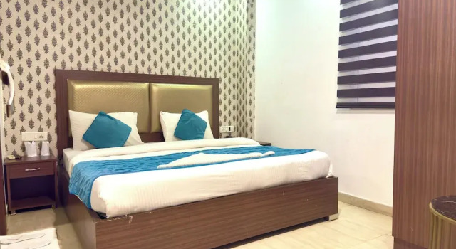 Номер Comfort Hotel Pawan Plaza - Near BLK and Ganga Ram Hospital - Karol Bagh
