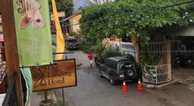 The Landing Hotel, Rezervovat Hotel Moyogalpa 