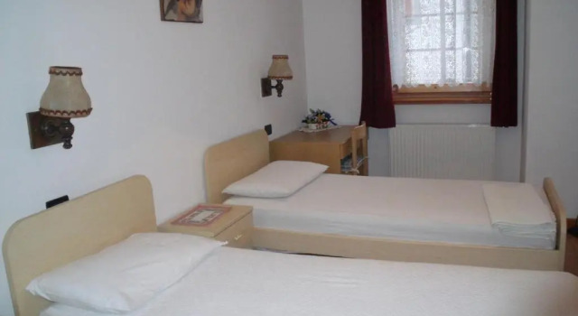 Апартаменты B&B Schlossar Haus