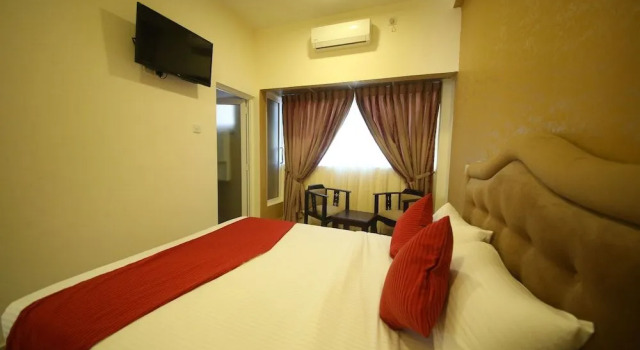Atlantica Grand Hotel Mt. Lavinia, Забронировать Отель Отели Западной провинции 3 звезды, 3*