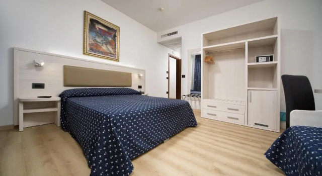 Трёхместный номер Standard Hotel Giotto