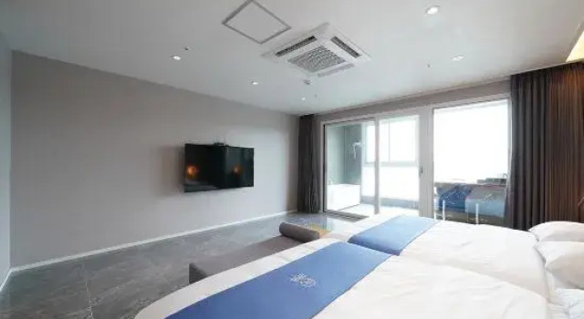 Двухместный семейный номер Standard Hotel Opus