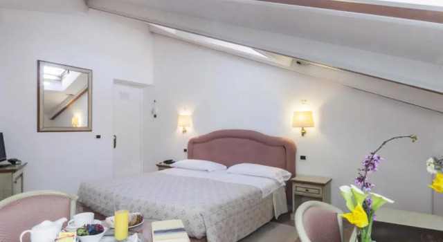 Двухместный номер Standard Мансарда Hotel Kursaal - Umbria