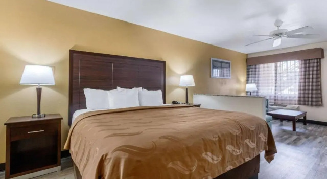Люкс SureStay by Best Western Mesa Downtown Area