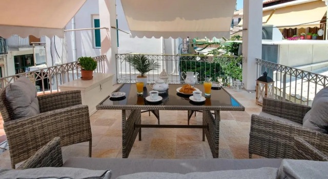 Апартаменты Arokaria IV - City Centre Penthouse