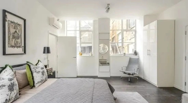 Люкс The Soho Sophisticate | Luxury Spacious 3-Bed Loft with AC Sleeps 6