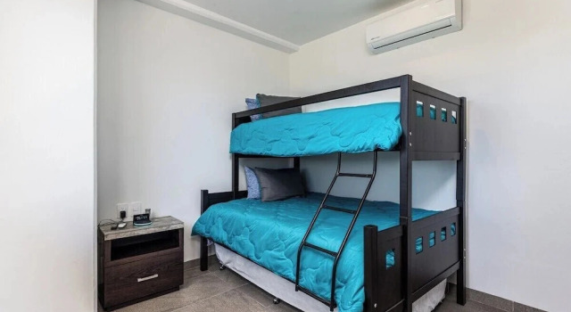 Номер Standard с видом на бассейн Believe Condo Flamingos Believe 302