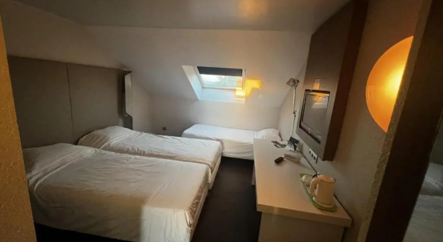 Трёхместный номер Standard Campanile Montargis - Amilly