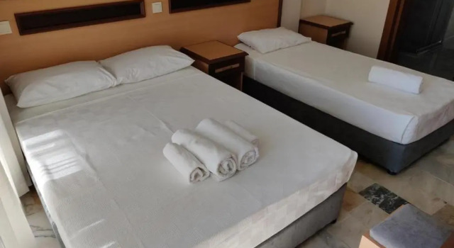 Трёхместный номер Standard с видом на сад Side Özgürhan Hotel