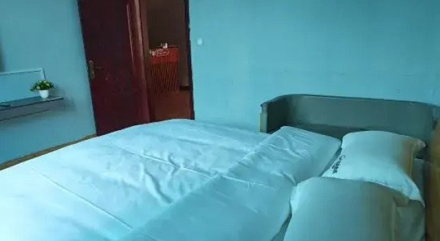 Люкс с 3 комнатами There is an Inn in Liupanshui (Shuangshui Small Square Branch, Shuicheng District, Liupanshui)