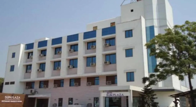 Hotel Sun Plaza, Забронировать Отель Анклешвар штат Гуджарат