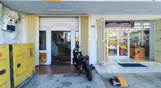 New Valentino Hotel Makassar RedPartner, Prenota Hotel Makassar 