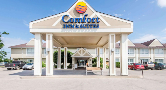 Comfort Inn & Suites