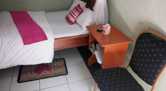 Camera Standard Canary Guest House
