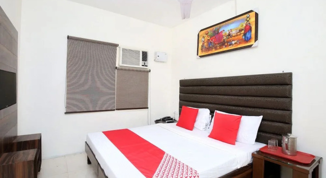Oyo 24630 Perfect Home Stay, Rezerwuj Hotel Amritsar Punjab