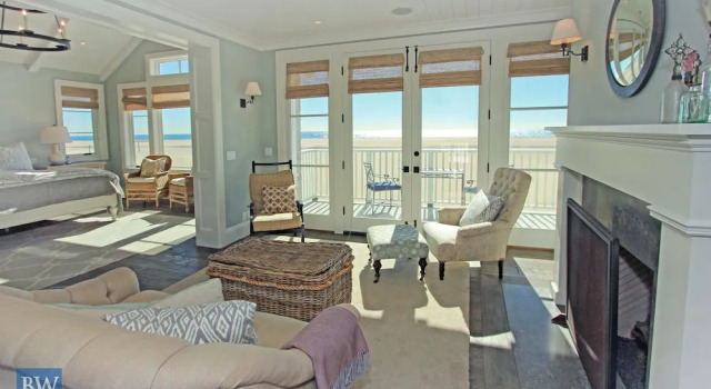 1028 W Ocean Front Lyn 5 Bedroom Home