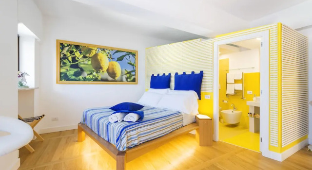 Двухместный люкс Deluxe Luiselle Charming Accommodation Sorrento City Center