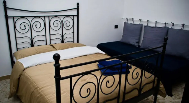 The Admiral House Courtyard, Забронировать Апартаменты/квартира Бари Bari Province, рядом с Малый театр