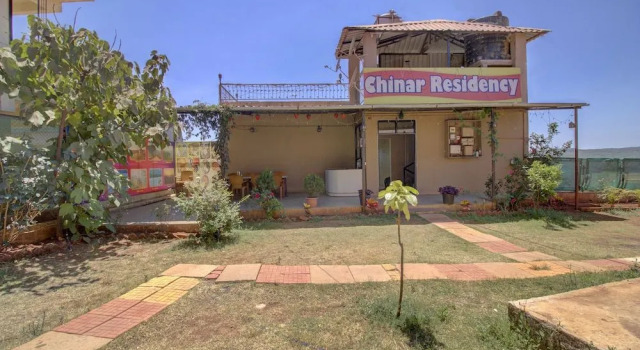 Oyo 29416 Hotel Chinar Residency