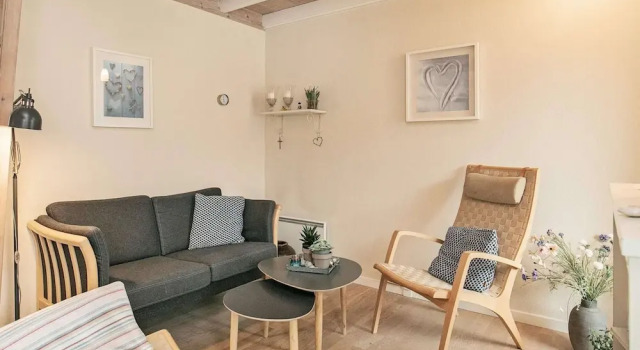 Коттедж Cozy Holiday Home in Ã†rÃ¸skÃ¸bing near Sea